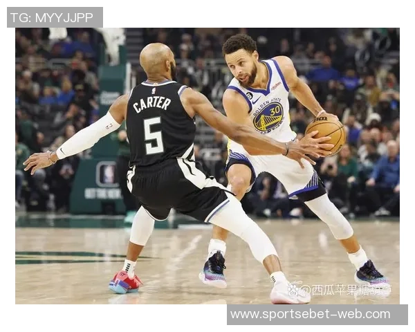 张佳玮深度解析雄鹿队的阵容构建与字母哥的支持体系 张佳玮深度解析雄鹿队的阵容构建与字母哥的支持体系